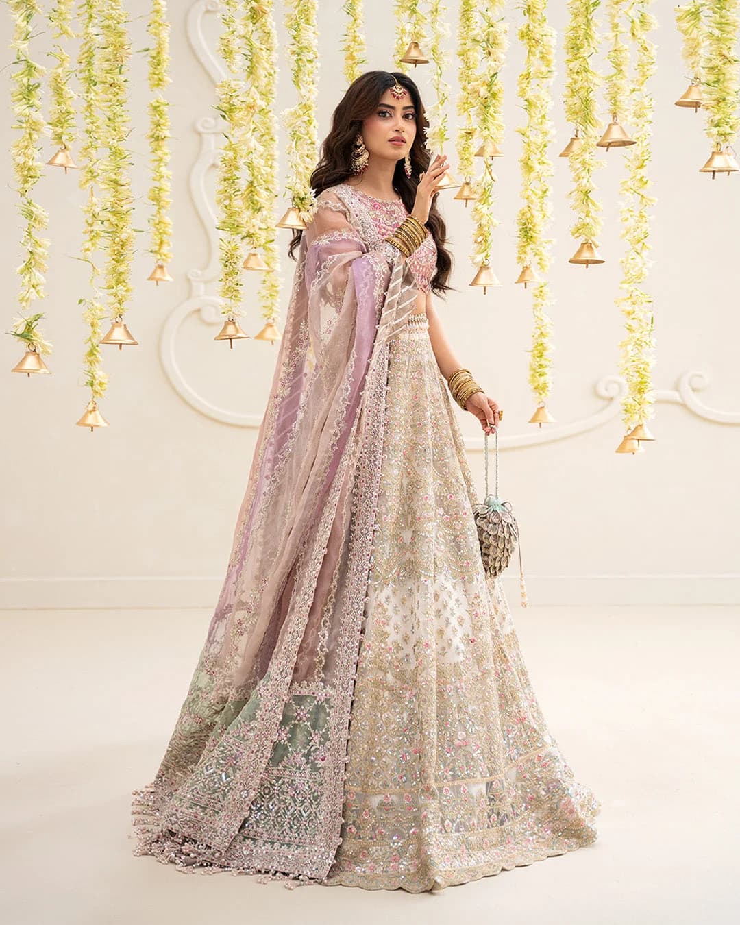 Faiza Saqlain Suzan Hand Embellished Organza Party Wear Suit – Model Front View Faiza Saqlain Suzan Hand Embellished Organza Party Wear Suit - Model Front Look | Pakistani Designer Replica Wholesale | IQNAZ